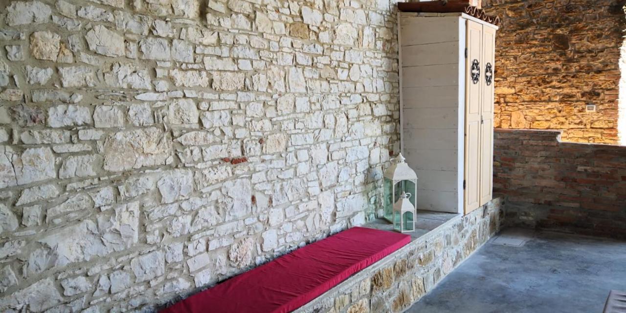 הוילה Piozzano Agriturismo Agronauta מראה חיצוני תמונה